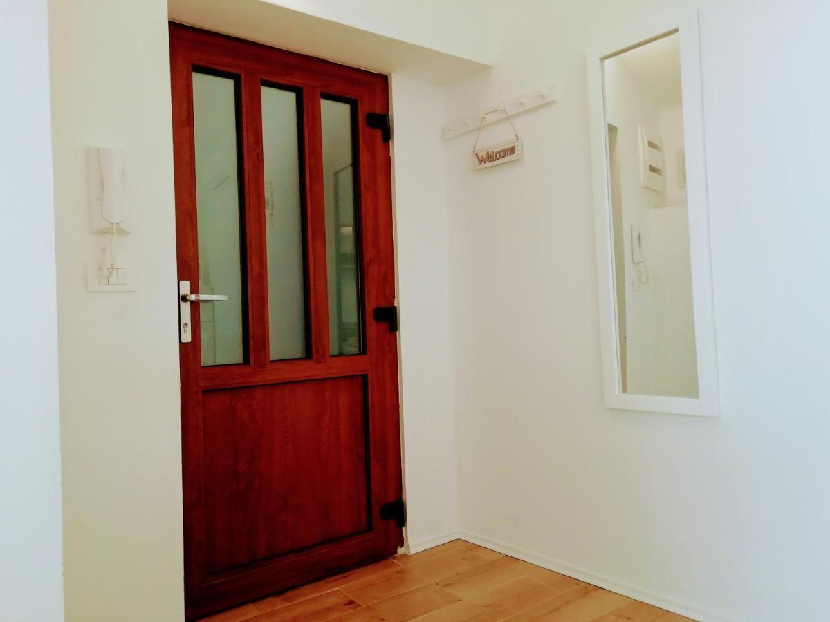 App E.N.A. Apartamento Umago Exterior foto