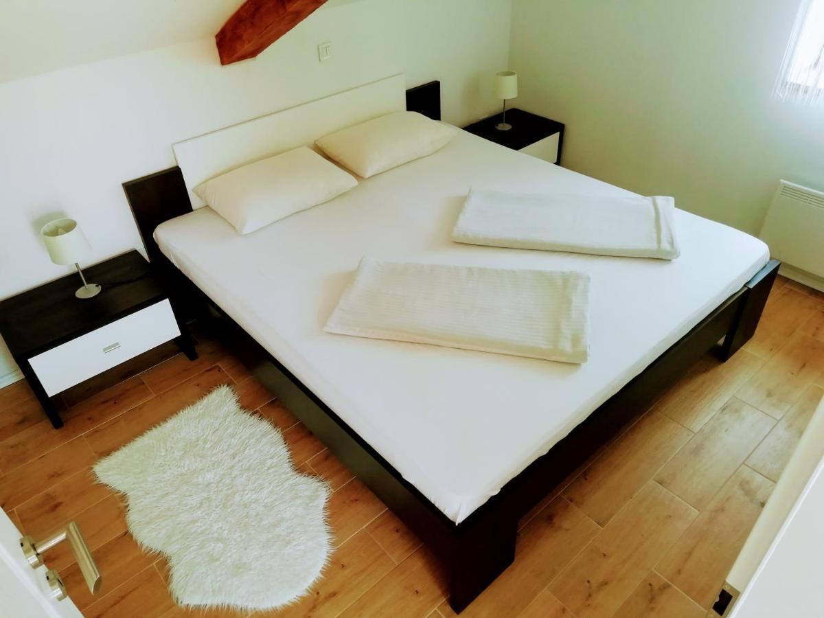 App E.N.A. Apartamento Umago Exterior foto