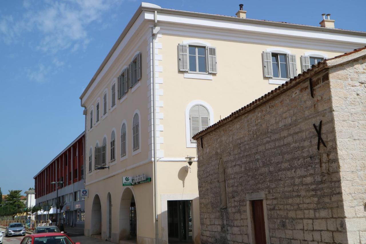 App E.N.A. Apartamento Umago Exterior foto